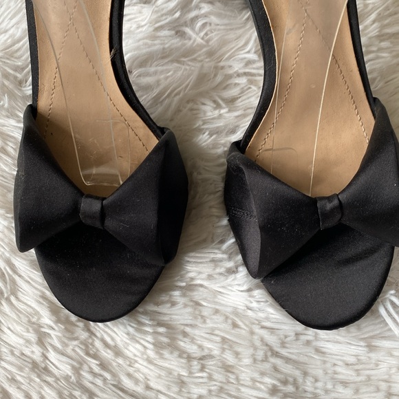 Black satin bow ankle wrap sandals, size 6 1/2 - Picture 4 of 12